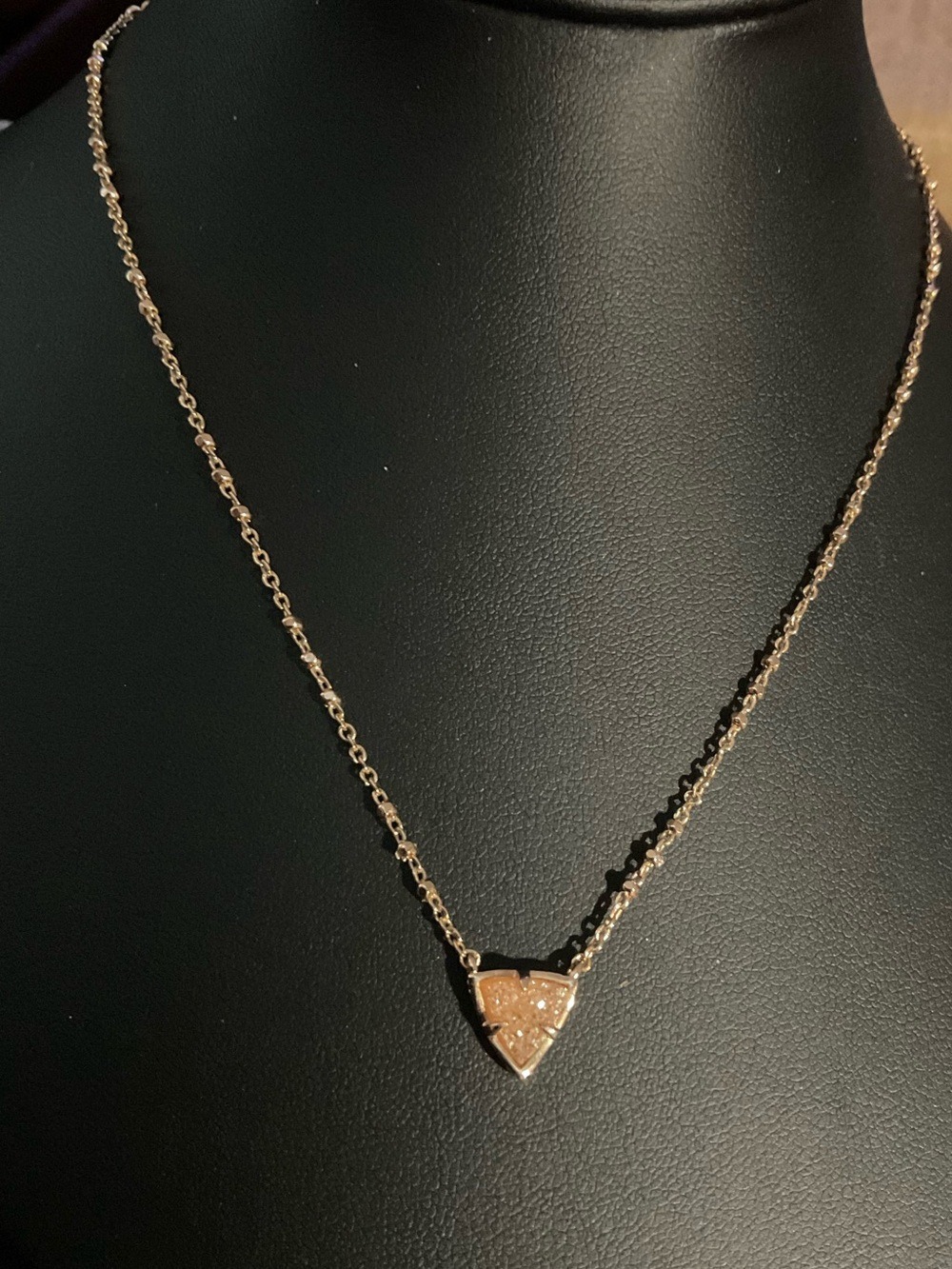 Kendra Scott Perry Pendant Necklace in Rose Gold Sand Drusy 2483